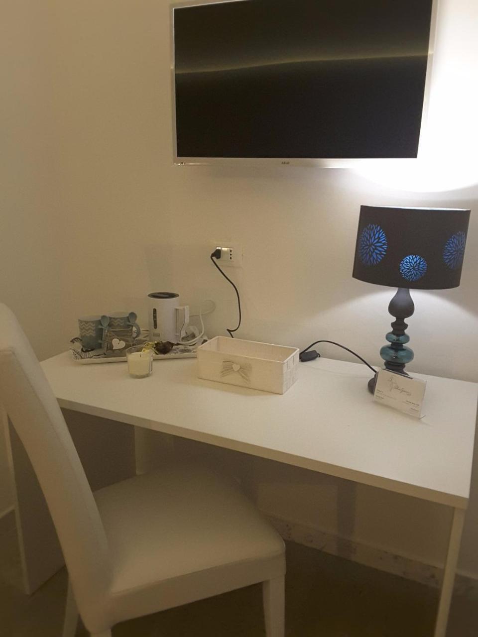 B&B Abatjour - Ambiente Sanificato - Test Antilegionella Assolto Foggia Dış mekan fotoğraf