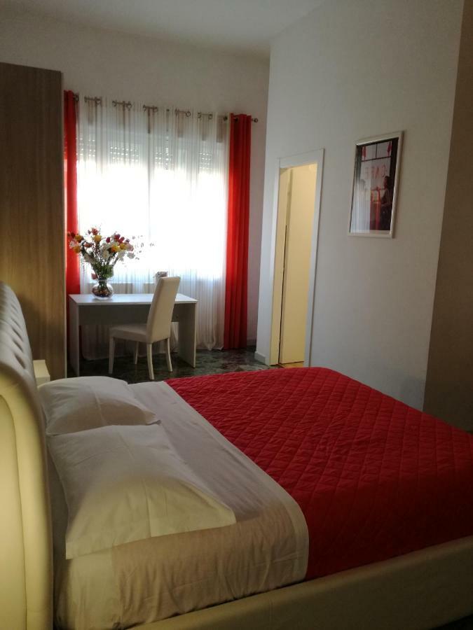 B&B Abatjour - Ambiente Sanificato - Test Antilegionella Assolto Foggia Dış mekan fotoğraf