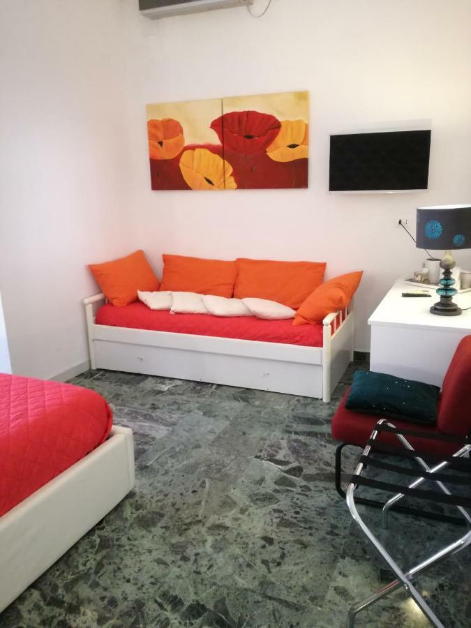 B&B Abatjour - Ambiente Sanificato - Test Antilegionella Assolto Foggia Dış mekan fotoğraf