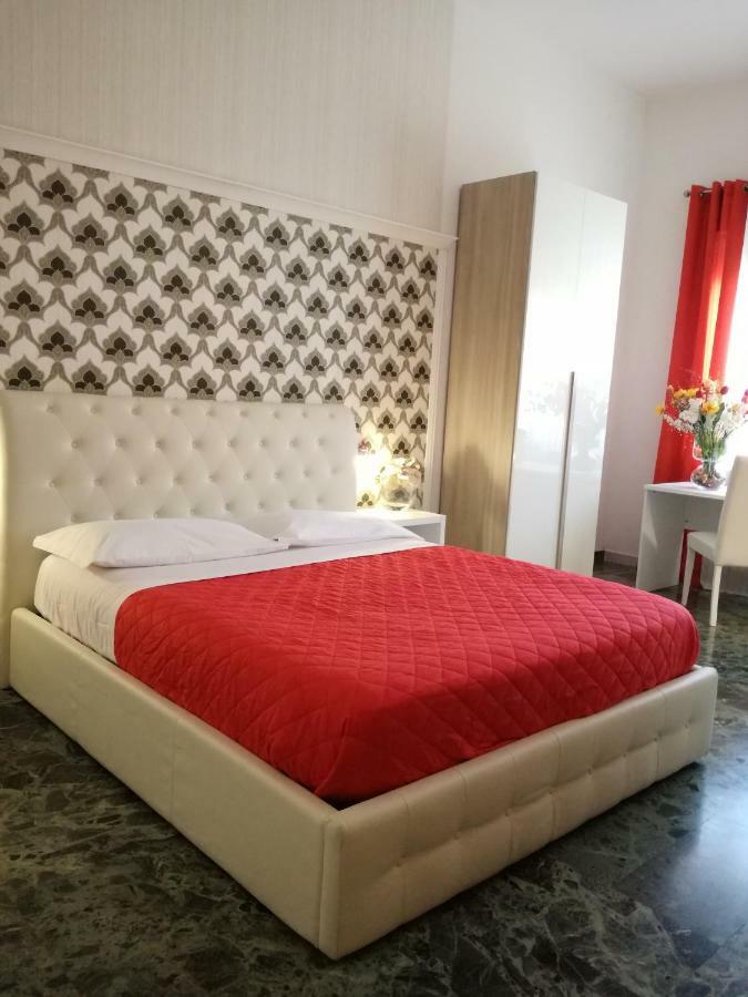 B&B Abatjour - Ambiente Sanificato - Test Antilegionella Assolto Foggia Dış mekan fotoğraf